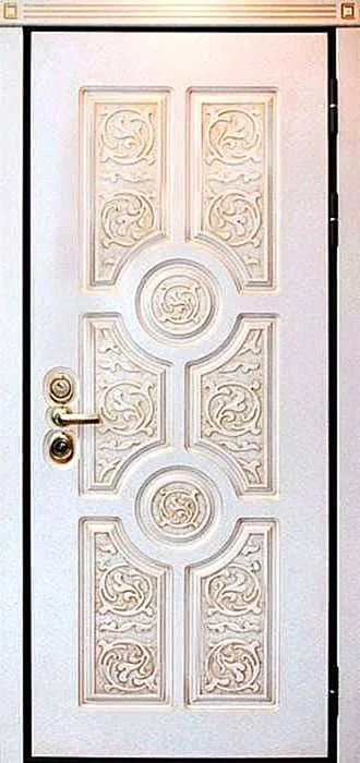 Двери с шумоизоляцией Белая уличная дверь UR-9